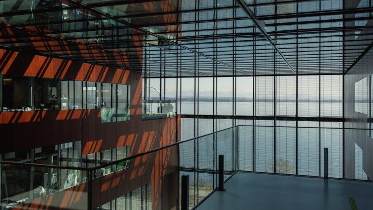 Филип Морис Интернешънъл отчита пореден значим напредък към бездимно бъдеще в годишния си доклад за устойчиво развитие