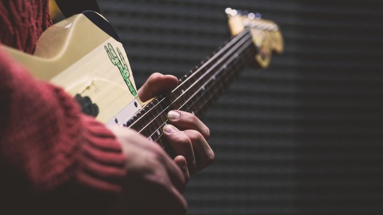 Нов Blind Guardian през януари 