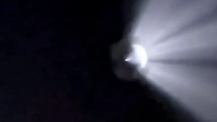 Русия освети небето над Европа и предизвика тревога ВИДЕО