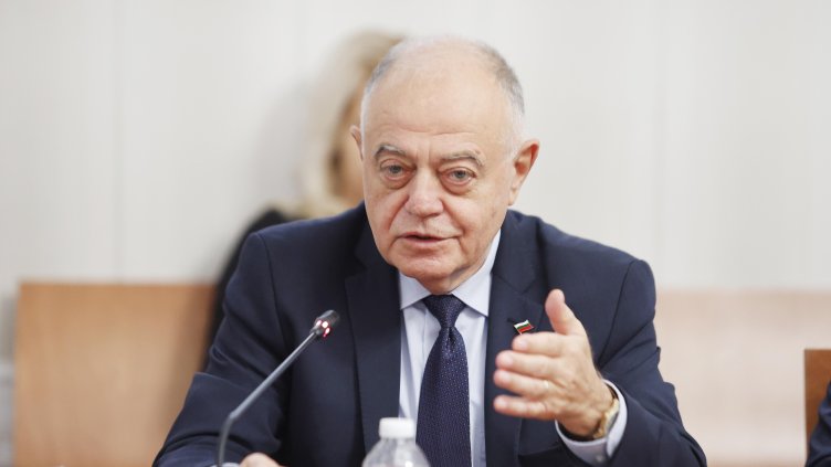 Атанас Атанасов призова бюджетът да бъде оттеглен
