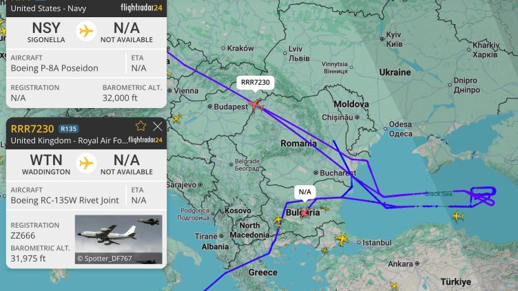 Два разузнавателни самолета на НАТО кръжат над Черно море, прелетели са и над България