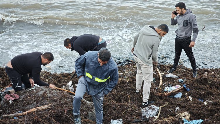 Търсачите на лесни пари. Снимка: БГНЕС