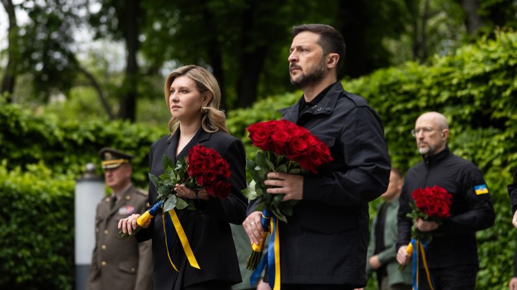 Volodymyr Zelenskyy / Володимир Зеленський, X