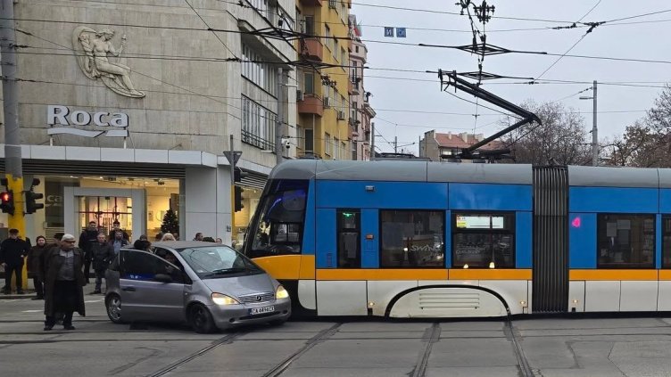 Владимир Христов, Facebook