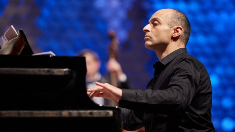 Рахманинов оживява в новия албум на Иван Янъков