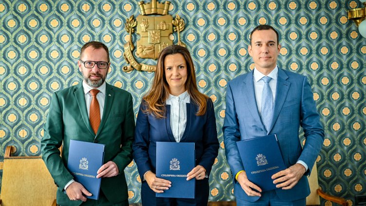 Столична община