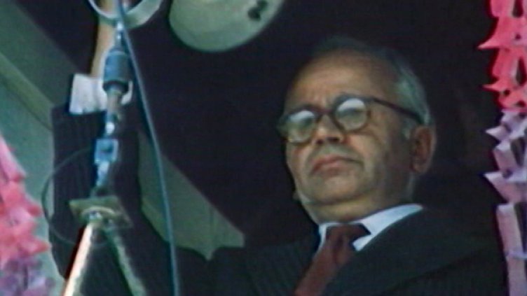 Тази вечер по Bulgaria ON AIR стартира култовият сериал &ldquo;Фильо и Макензен&ldquo;