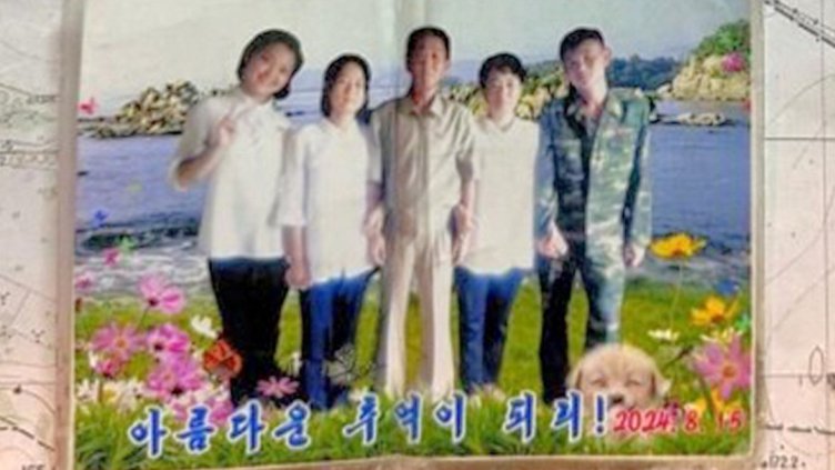 Снимки: NK News