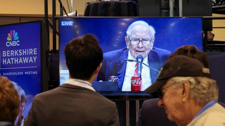 Уорън Бъфет се оттегля от Berkshire Hathaway