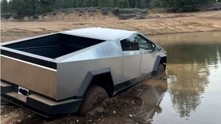 Снимка: California Highway Patrol