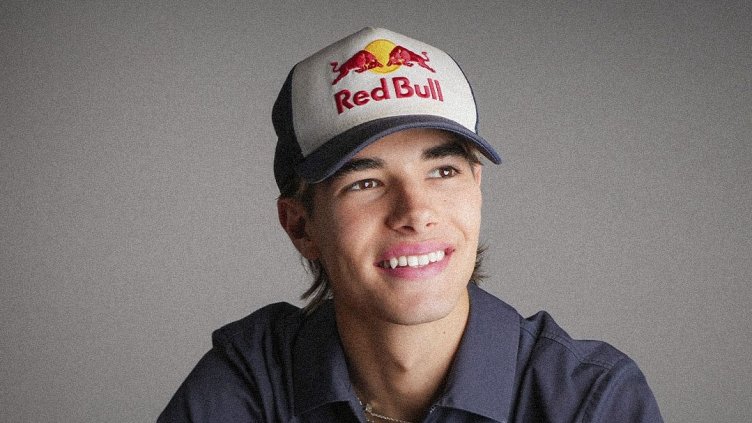 Първи точки за Никола Цолов в дебюта му за Формула 2