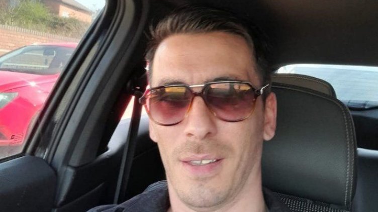 Vladimir Vasilev, Facebook