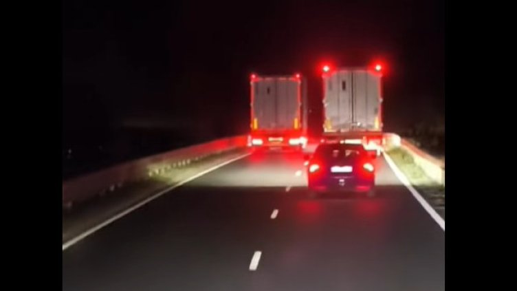 Едрогабаритни джигити: Турски тирове "летят" със 120 км/ч по пътя Враца–София ВИДЕО