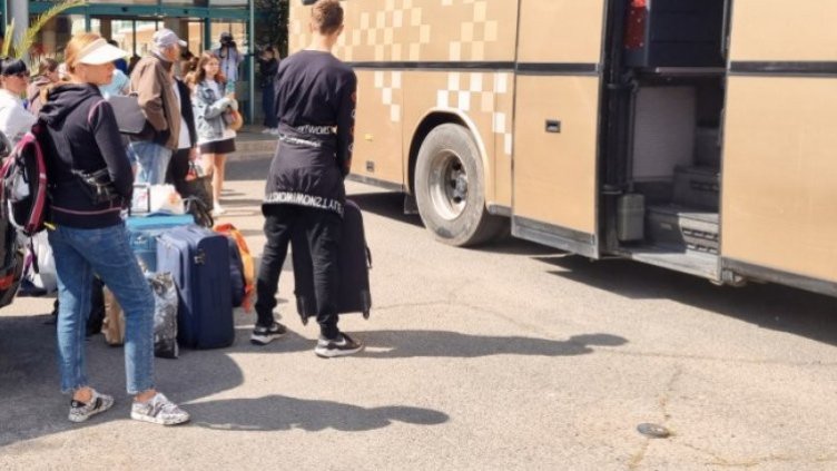 74 хил. украински бежанци ще останат без закрила, ако МС не предприеме действия