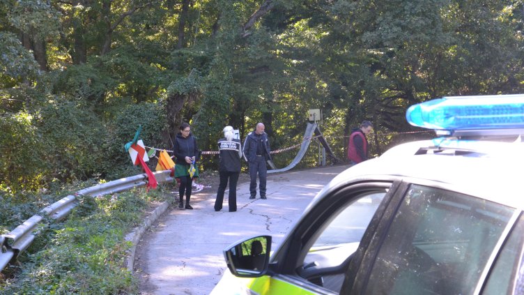 Пострадалите по време на ралито са били на забранено за публика място СНИМКИ