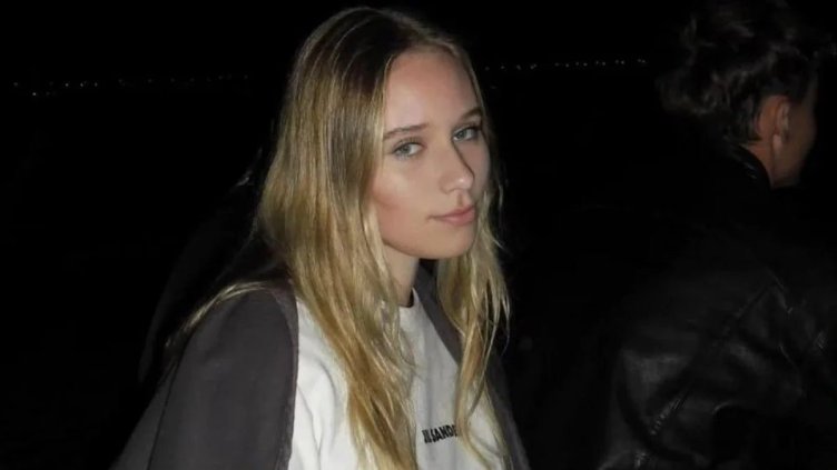 Журналисти заградиха дъщерята на Путин в Париж, предложиха ѝ да е ПВО в Украйна ВИДЕО