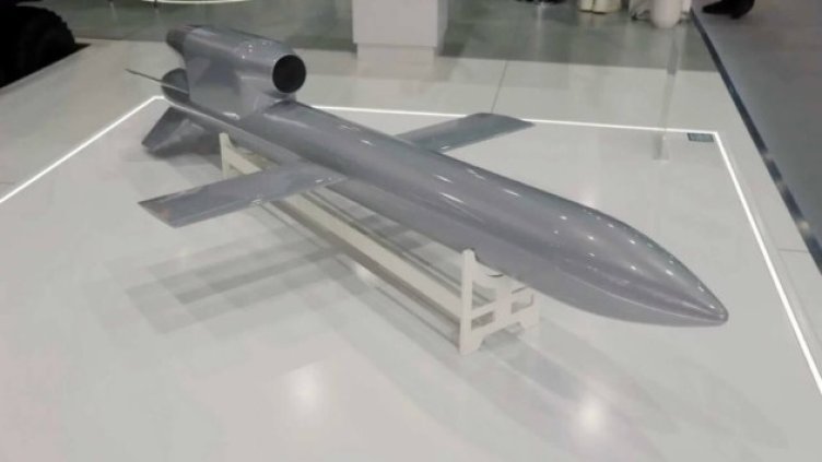Украйна изпрати ракета "Фламинго" на 2000 км в Русия