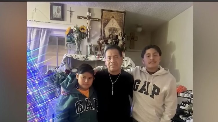 Хесус мие луксозни автомобили в Лос Анджелис години, но един ден се появи ICE