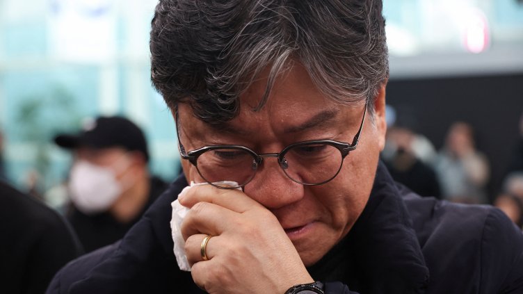 Снимки: Reuters