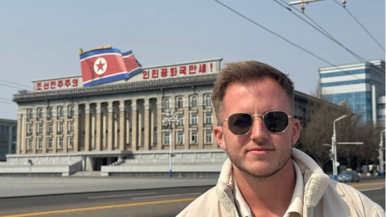 Как един ютубър се направи на маратонец и успя да заснеме живота в Северна Корея? ВИДЕО