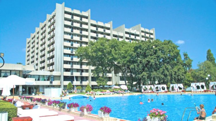 Снимка Гранд хотел "Варна"