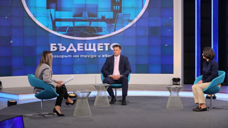 Само 2,2 млн. души работят у нас, масово липсват кадри