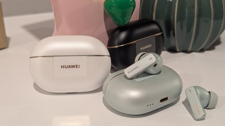 FreeBuds 4 Pro – слушалки за хора, които ценят добрия звук и ясните разговори