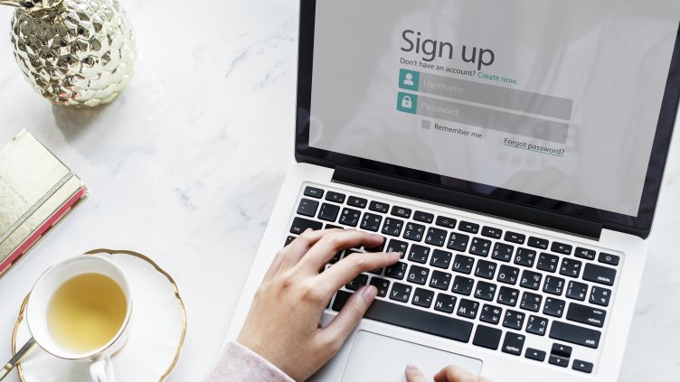 Лесно ли се прави регистрация в сайта на бетинг бранд?