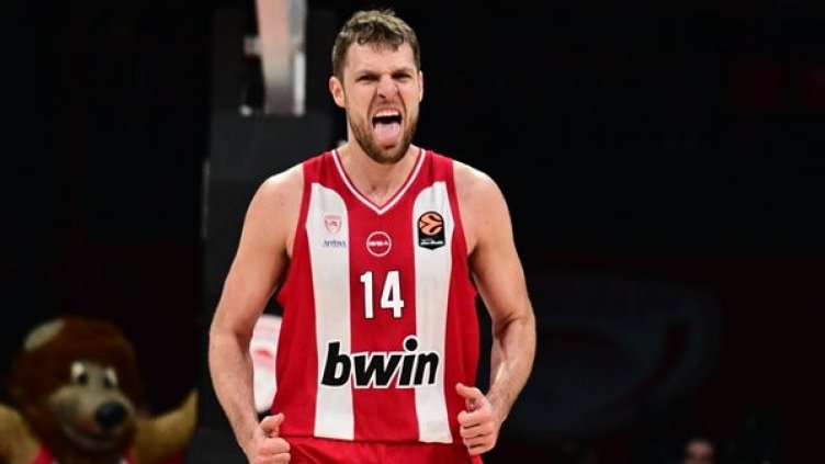 Снимка БК Олимпиакос