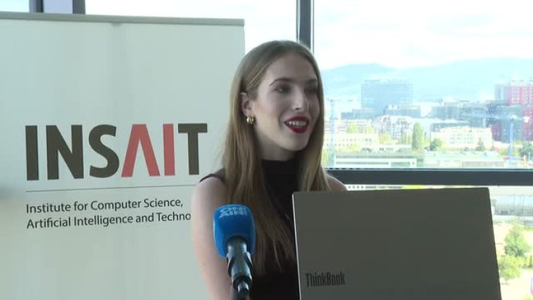 Българска докторантка възхити Урсула фон дер Лайен, получи личен комплимент