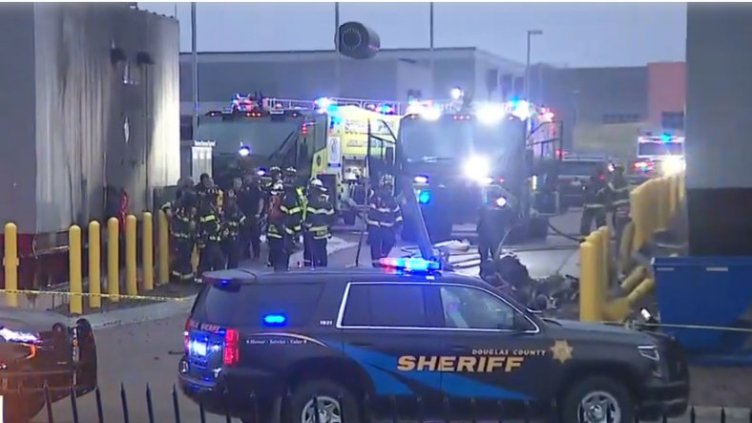 Двама души загинаха при катастрофа на малък самолет в Денвър