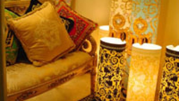 Лили Иванова първа си купи мебели Versace