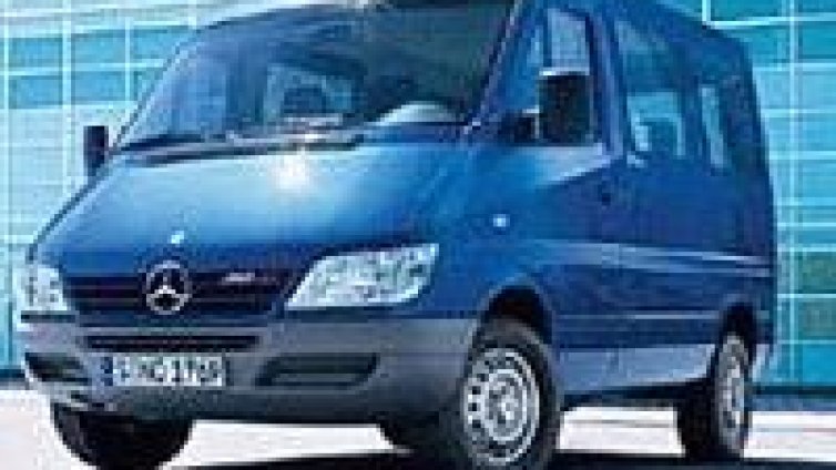 Продажбите на камиони и бусове на DaimlerChrysler се увеличават с 42%