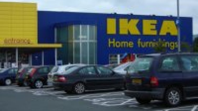 Няколко ранени в среднощна шопинг истерия в новооткрит магазин на Ikea