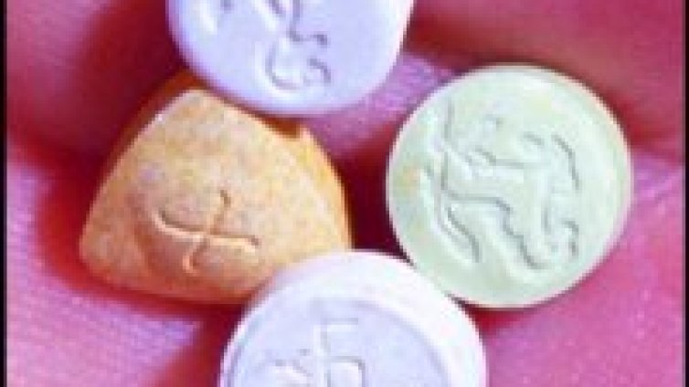 Полицаи откриха 120 кг. амфетамини в колата на дипломат