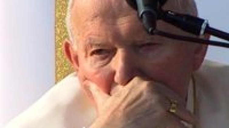 Във Ватикана се готвят за последните часове на папата