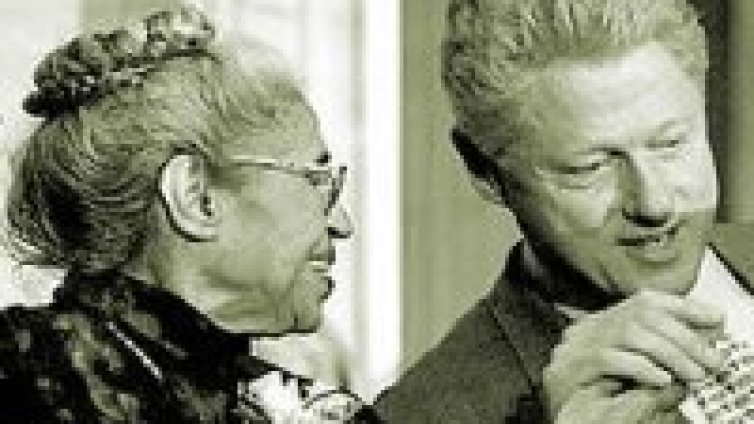 Баба осъди хип-хоп банда