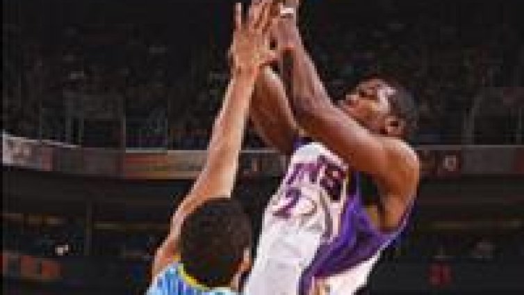 Финикс постигна 62-та си победа в НБА