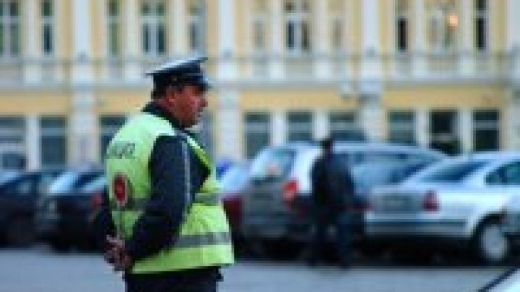 Над 200 полицаи от различни етнически групи работят в МВР