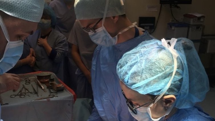 Жена с вроден сърдечен порок роди здраво бебе в УМБАЛ &bdquo;Света Екатерина&ldquo;