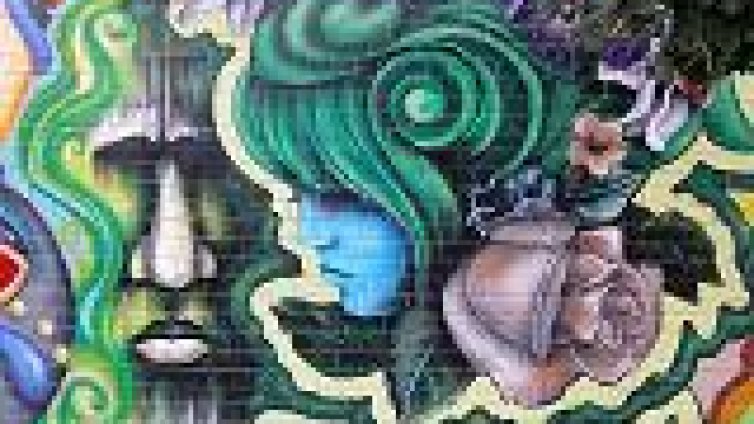 Изрисуваха с графити тунела край "Люлин"