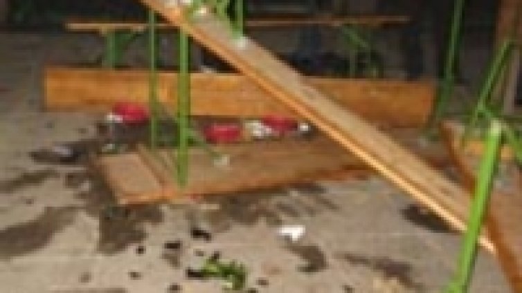 Цигани пребиха абитуриент