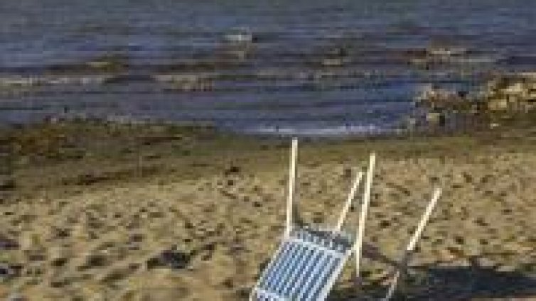 Арестуваха измамничка заради лъжливи оферти за почивка на морето