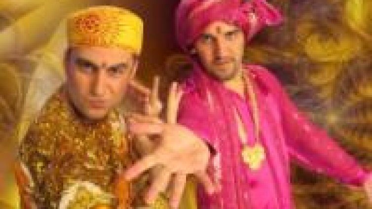 Румънеца и Енчев станаха източна звезда