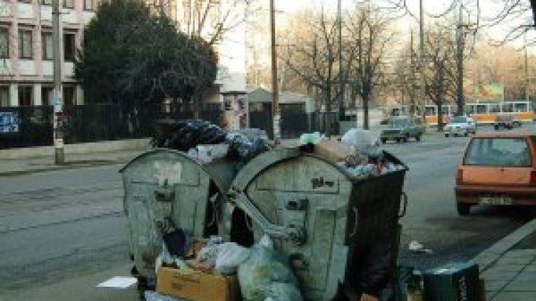 Обявяват кризисна ситуация в София заради боклука