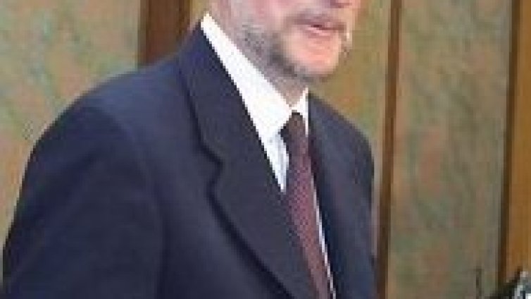 Доган: Коалиция БСП-НДСВ-ДПС ще е най-внушителната в историята ни