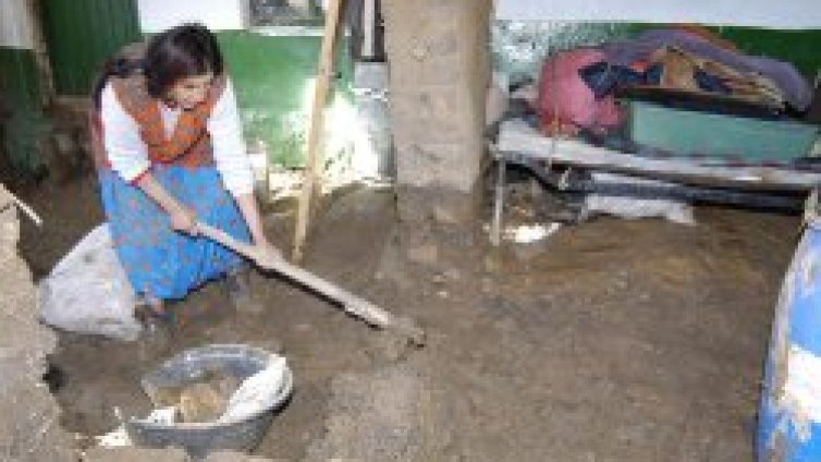 Молим международната общност за помощ след наводненията