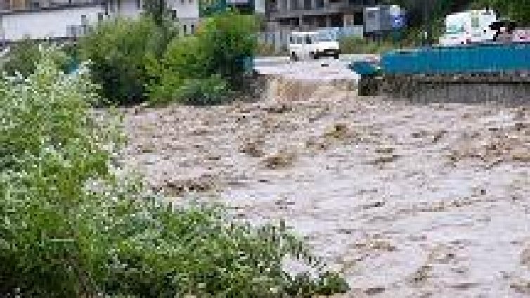 Положението в Софийска област остава критично