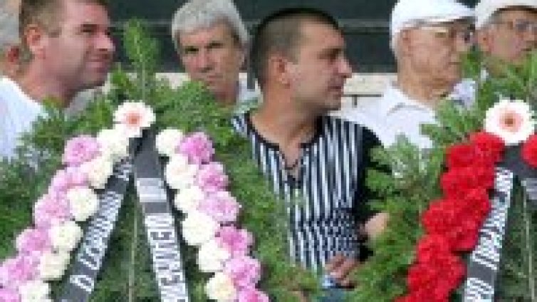 Спортни величия и бизнесмени се простиха с Георги Илиев