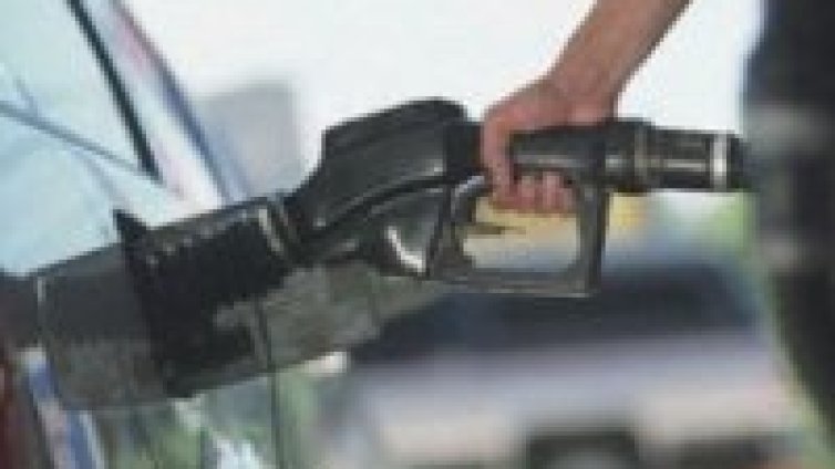 Петролът удря $100 за барел до края на годината